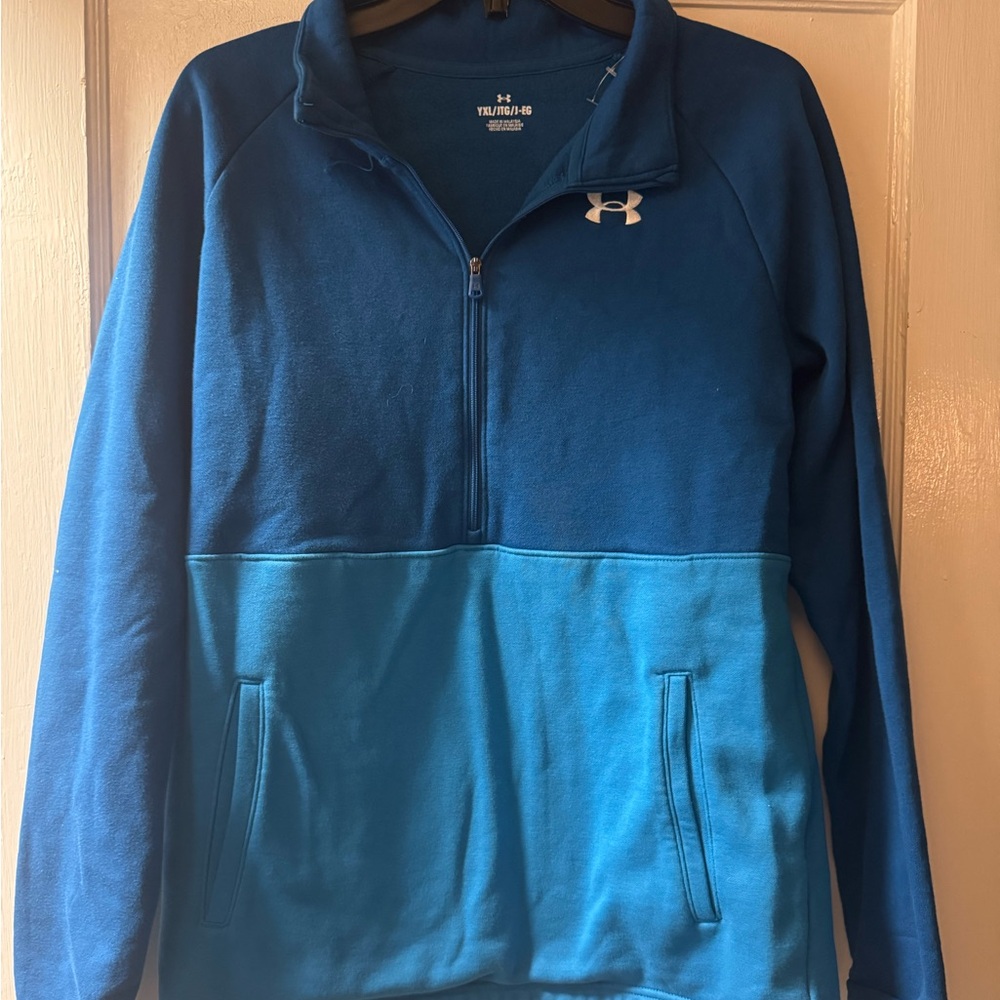 Boy’s 3/4 zip under Armour sweatshirt